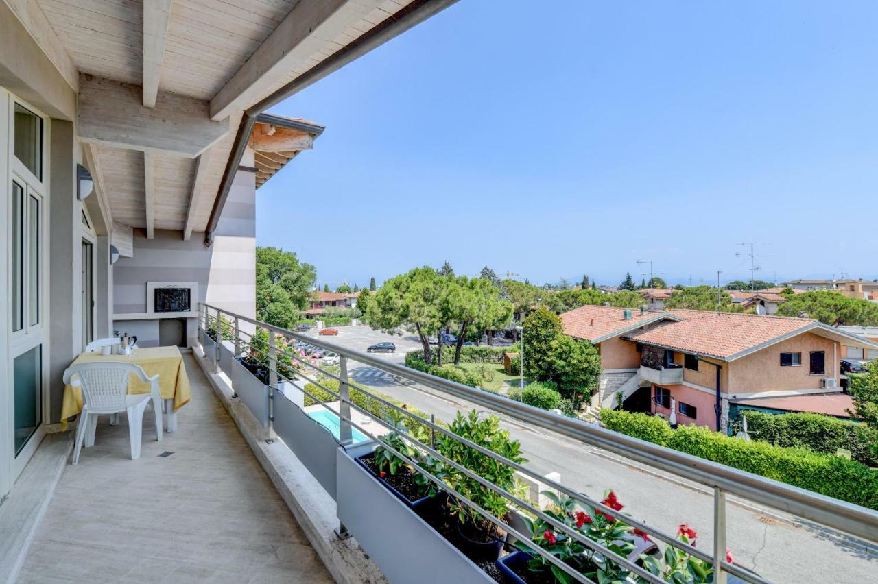 My Sirmione Lake Loft Екстер'єр фото