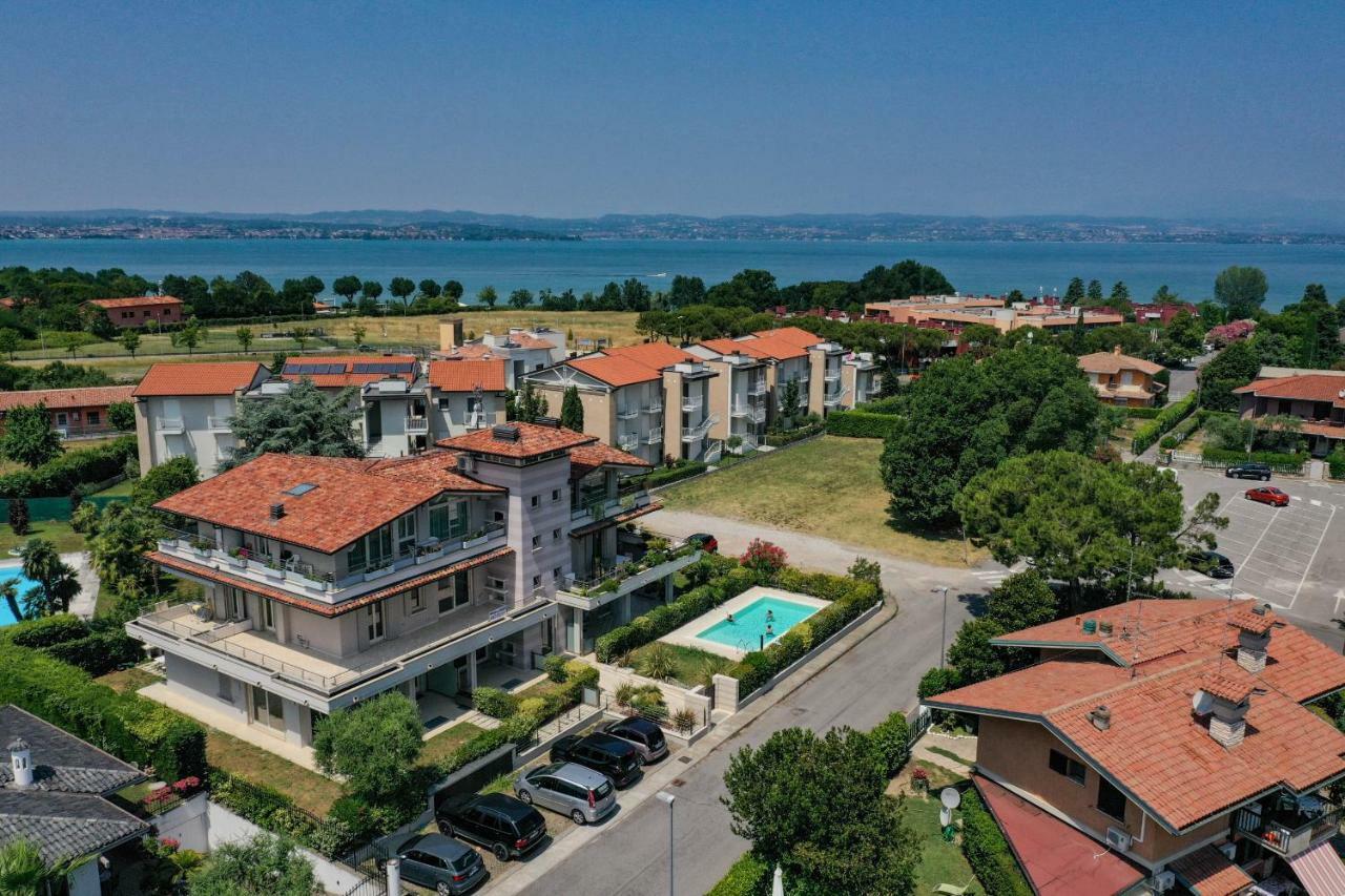 My Sirmione Lake Loft Екстер'єр фото